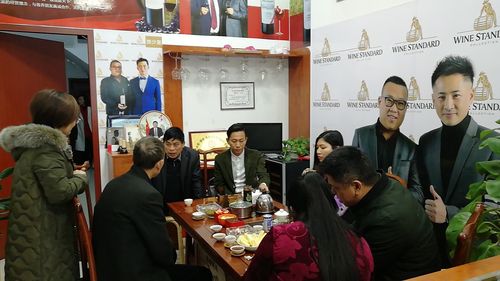 写美篇经营(生产)范围:预包装食品兼散装食品批发兼零售,茶叶生产初