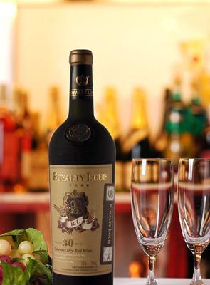 批发零售皇家路易干红葡萄酒30年 宴请宾朋 5箱起批